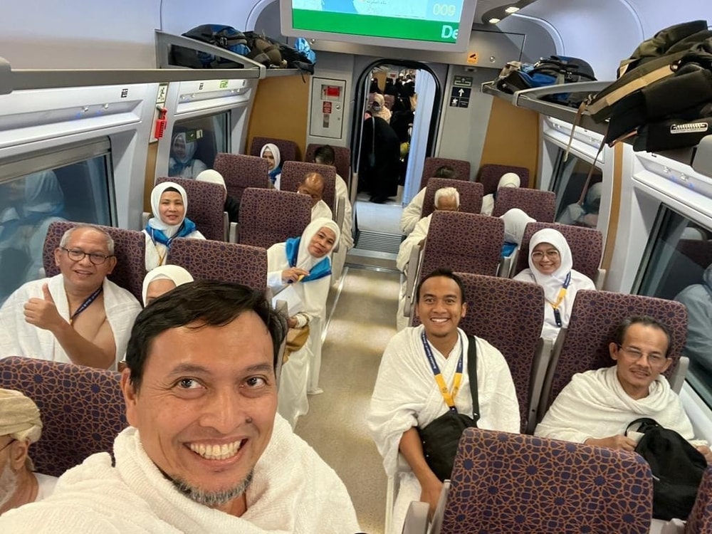 Paket Umroh Plus Kereta Cepat Haramain di Bandung