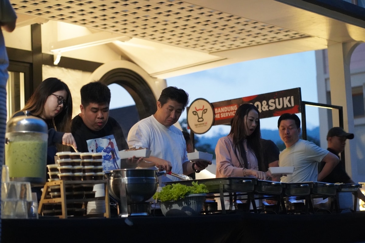 Catering BBQ & Suki Karnevor.id di Acara Keluarga di Villa Sararéa