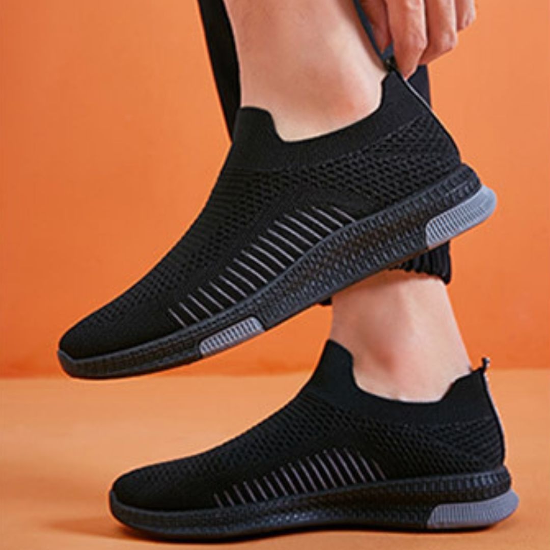 sepatu leedo hitam
