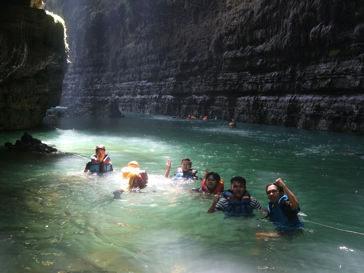 body rafting seru di green canyon