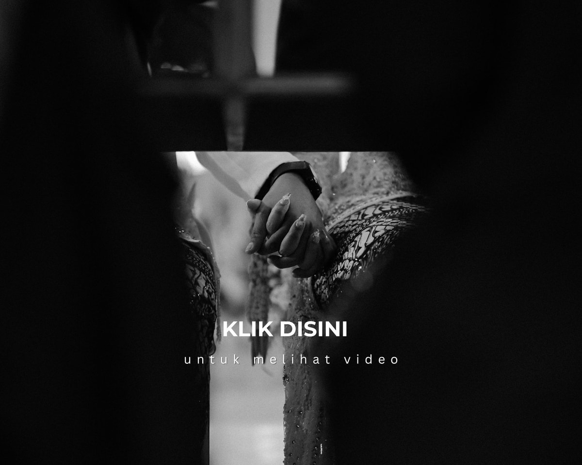 *Klik pada tulisan "KLIK DISINI" yang terdapat dalam foto, anda akan masuk kedalam blog yang berisi foto yang sama seperti di dalam link google drive..

Foto di dalam blog akan kami simpan selama-lamanya tetapi telah kami resize dengan ukuran kualitas foto yang lebih kecil.. kami sarankan setelah google drive terhapus silahkan masuk ke dalam blog agar dapat mengakses seluruh foto.