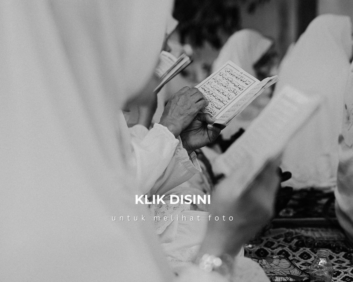 *Klik pada tulisan "KLIK DISINI" yang terdapat dalam foto, anda akan masuk kedalam blog yang berisi foto yang sama seperti di dalam link google drive..

Foto di dalam blog akan kami simpan selama-lamanya tetapi telah kami resize dengan ukuran kualitas foto yang lebih kecil.. kami sarankan setelah google drive terhapus silahkan masuk ke dalam blog agar dapat mengakses seluruh foto.