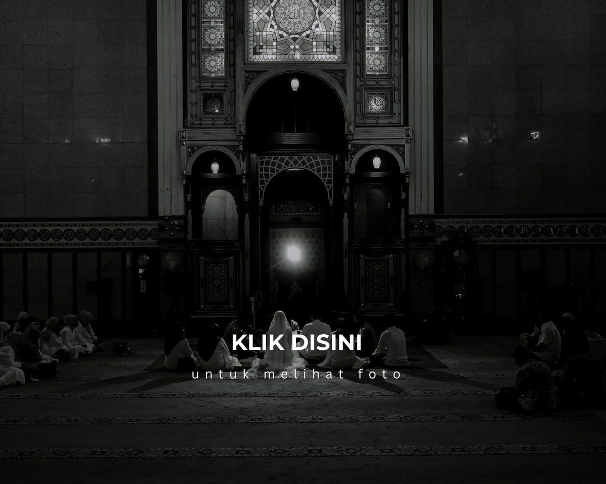 *Klik pada tulisan "KLIK DISINI" yang terdapat dalam foto, anda akan masuk kedalam blog yang berisi foto yang sama seperti di dalam link google drive..

Foto di dalam blog akan kami simpan selama-lamanya tetapi telah kami resize dengan ukuran kualitas foto yang lebih kecil.. kami sarankan setelah google drive terhapus silahkan masuk ke dalam blog agar dapat mengakses seluruh foto.