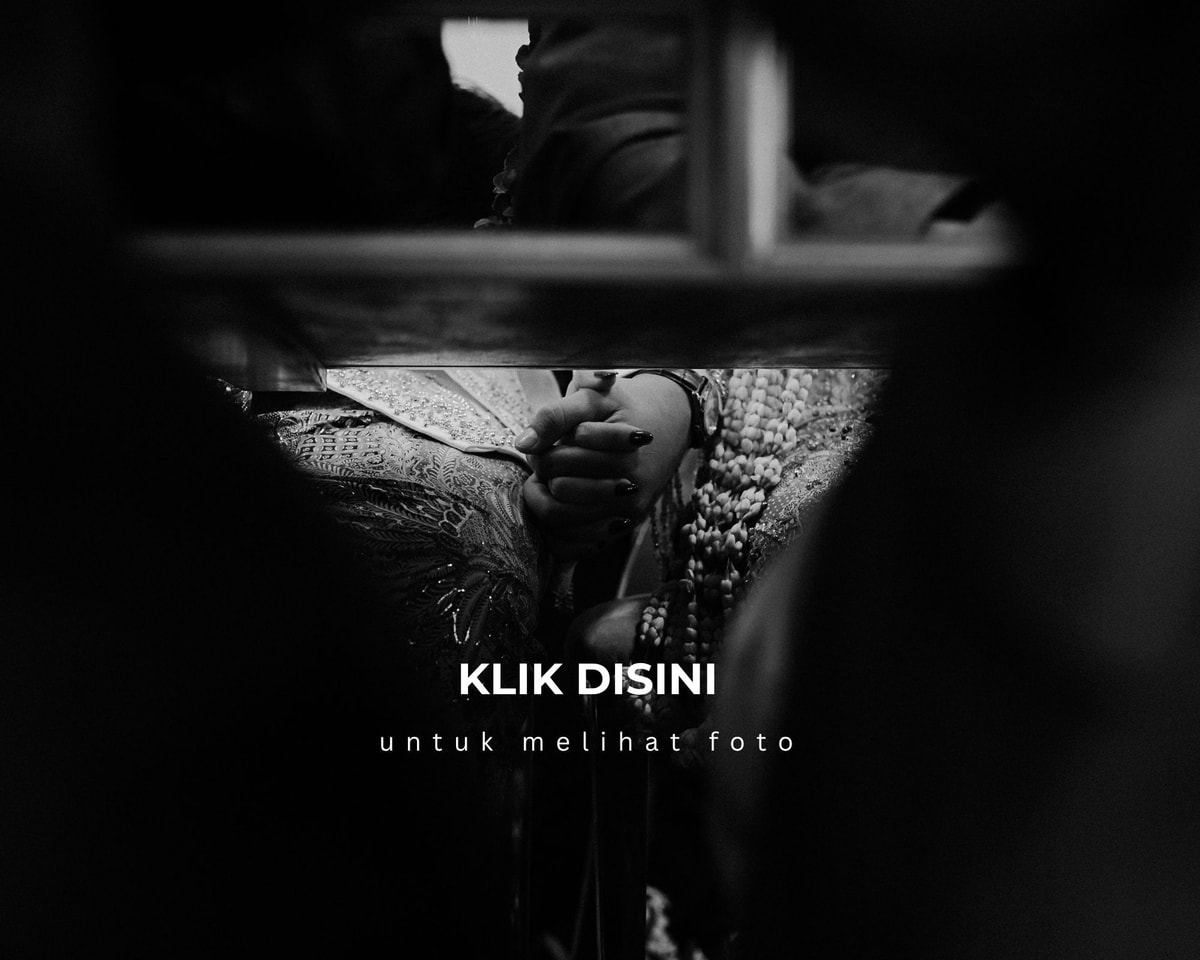 *Klik pada tulisan "KLIK DISINI" yang terdapat dalam foto, anda akan masuk kedalam blog yang berisi foto yang sama seperti di dalam link google drive..

Foto di dalam blog akan kami simpan selama-lamanya tetapi telah kami resize dengan ukuran kualitas foto yang lebih kecil.. kami sarankan setelah google drive terhapus silahkan masuk ke dalam blog agar dapat mengakses seluruh foto.