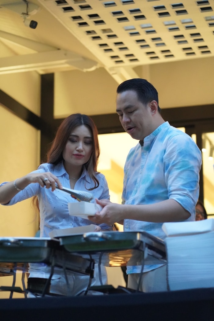 konsumen bbq catering karnevor