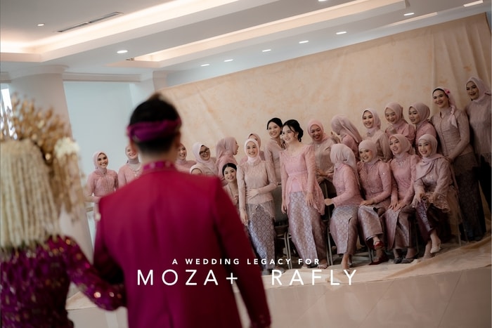 MOZA RAFLY