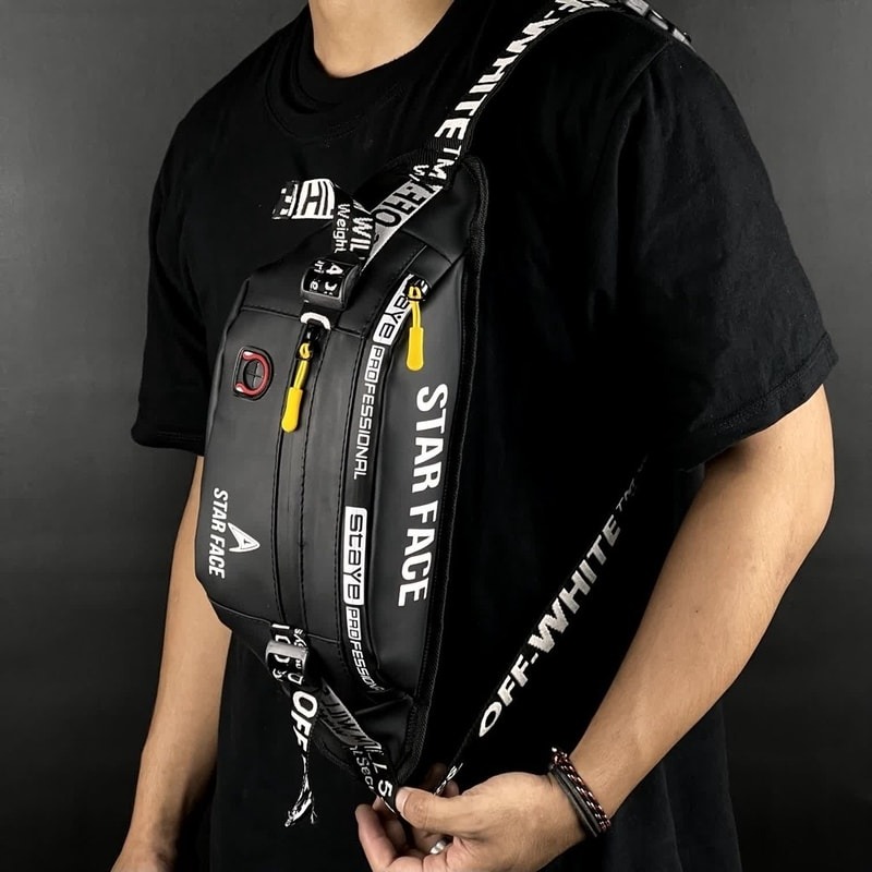 model tas slempang warna hitam