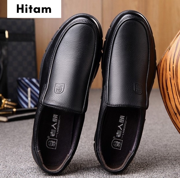 Hitam