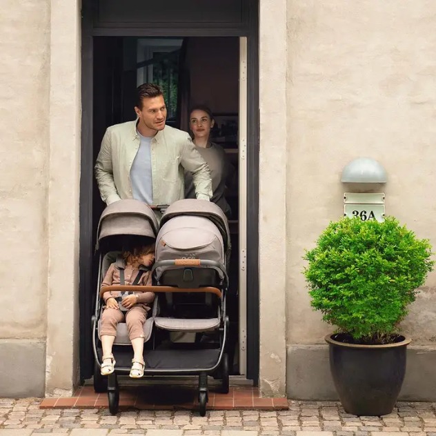 Nuna TRVL Dubl: Stroller Ringan Premium untuk Dua Anak