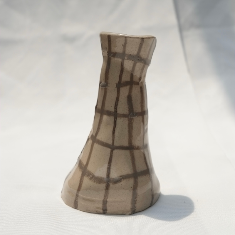 Carre Vase 2